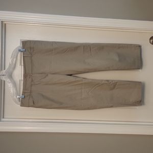 LOFT Khaki Crop Pants, Size 12 Curvy